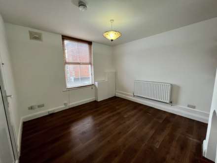 Adelphi Road, Epsom, KT17 1JB, Image 1