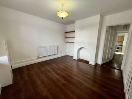 Adelphi Road, Epsom, KT17 1JB, Image 2