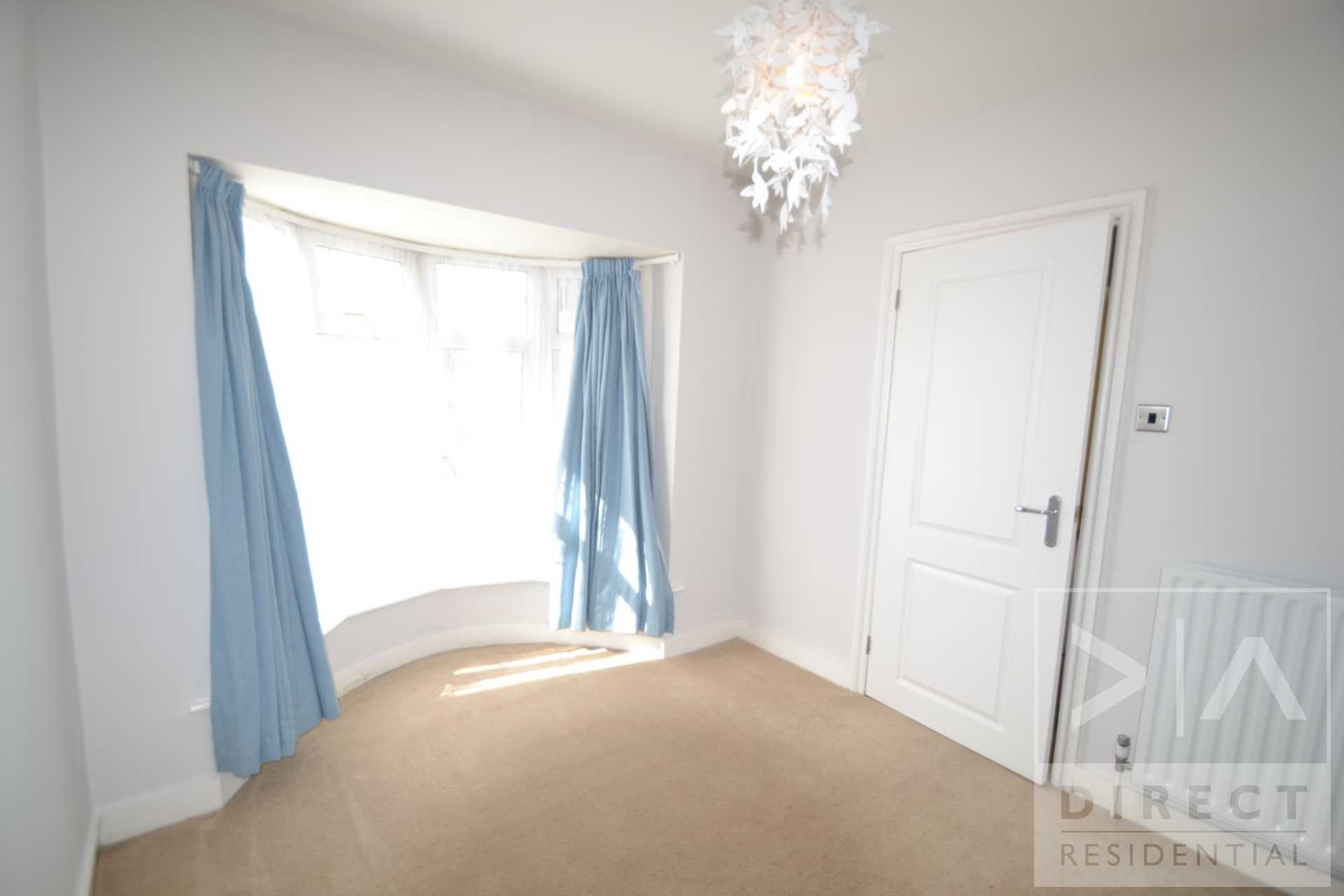 West Gardens, Epsom, KT17 1NQ, Image 8