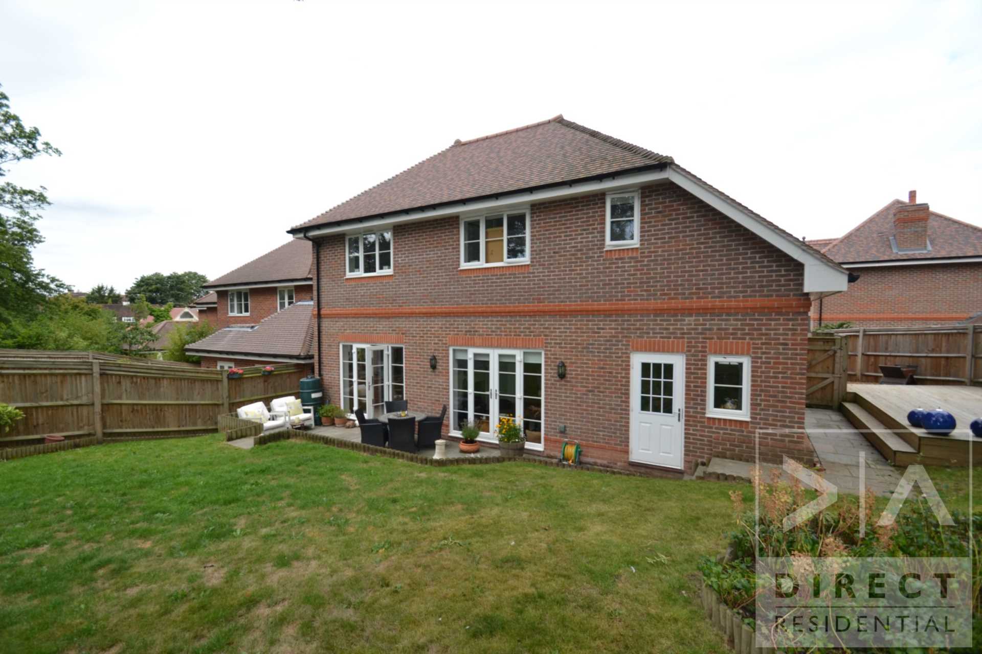 Warren Farm Close, Epsom, KT17 3AJ, Image 13