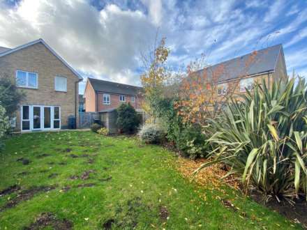 Pine Close, Epsom, KT19 8FN, Image 15