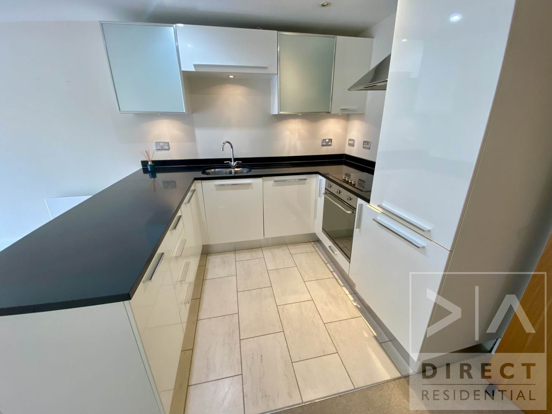 Church Street, Epsom, KT17 4NP, Image 3