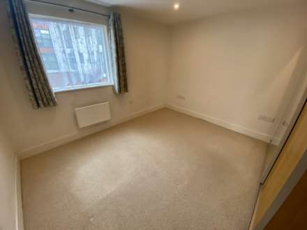 Church Street, Epsom, KT17 4NP, Image 13