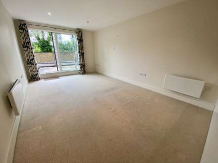 Church Street, Epsom, KT17 4NP, Image 4
