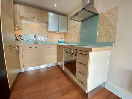 Church Street, Epsom, KT17 4NR, Image 2