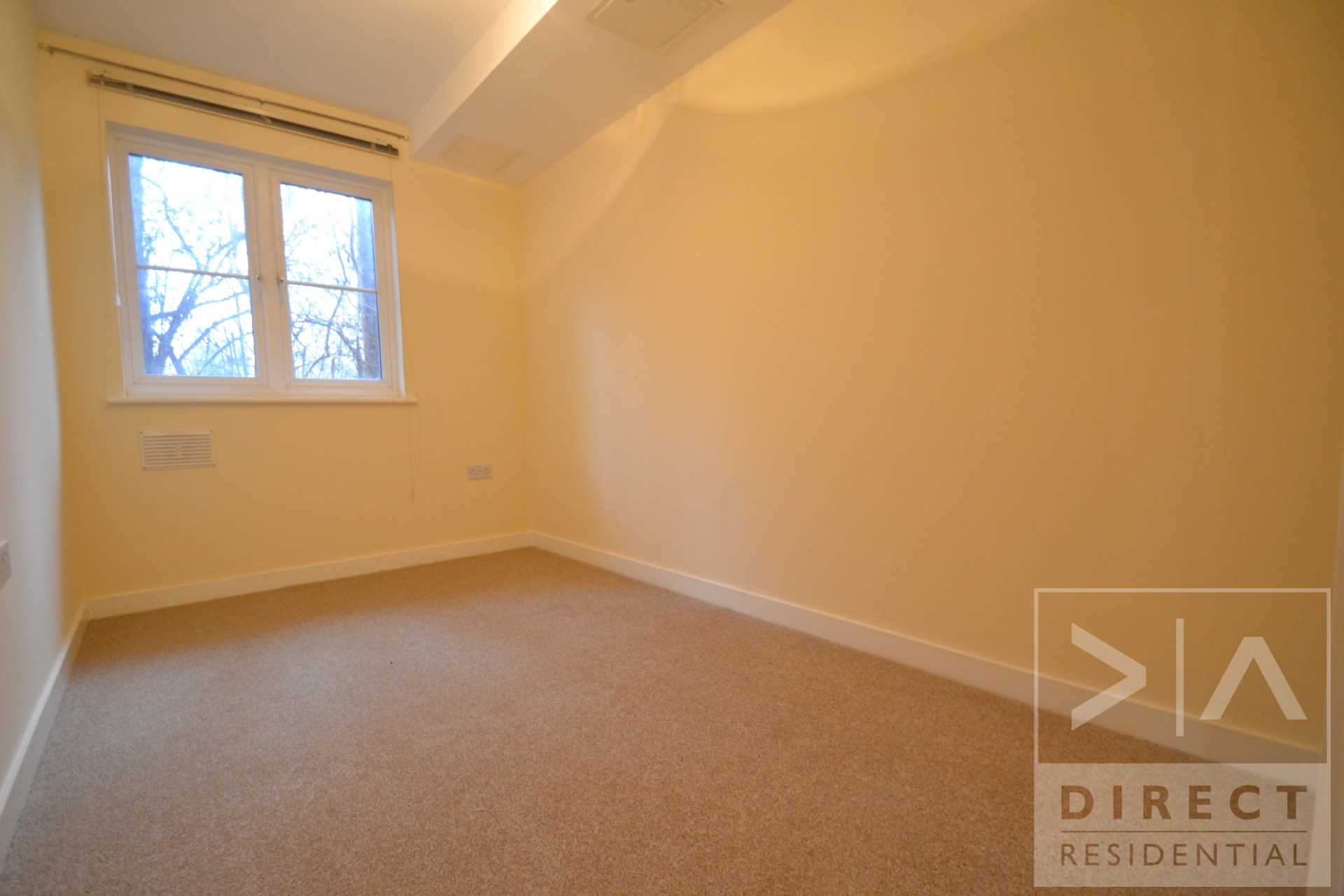 Revere Way, Epsom, KT19 9RJ, Image 7