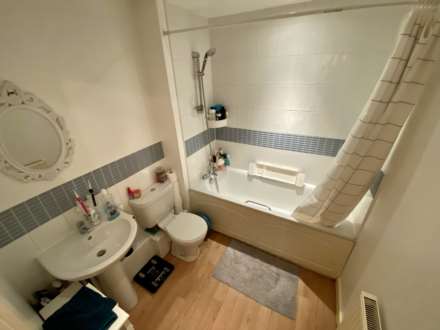 Revere Way, Epsom, KT19 9RJ, Image 8