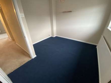 Middle Lane, Epsom, KT17 1EG, Image 11