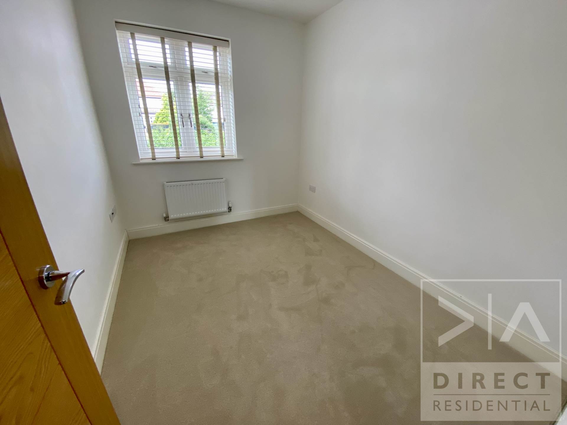 Mimosa Close, Epsom, KT17 3FF, Image 16