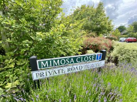 Mimosa Close, Epsom, KT17 3FF, Image 18