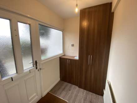 East Street, Epsom, KT17 1EP, Image 2