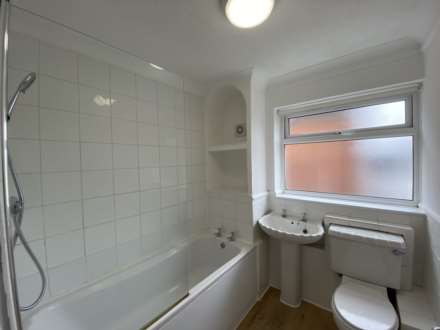 East Street, Epsom, KT17 1EP, Image 9
