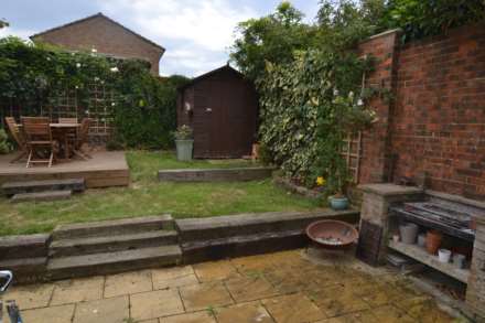 Ferriers Way, Epsom, KT18 5TJ, Image 13