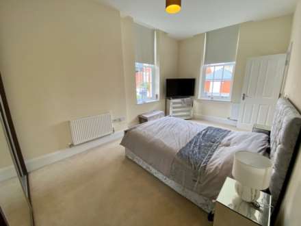 Greenbank Court, Sherwood Way, KT19 8LQ, Image 8