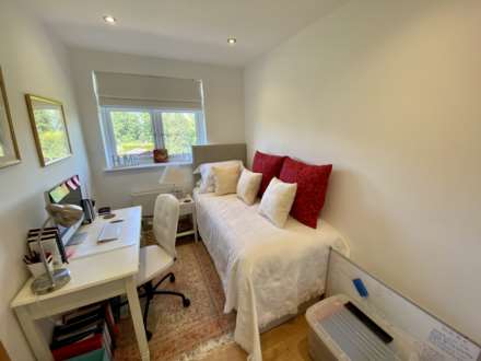 Ruden Way, Epsom Downs, KT17 3LL, Image 19