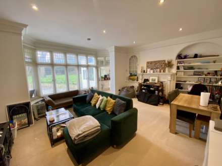 Downs Avenue, Epsom, KT18 5HL, Image 1