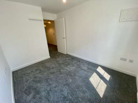 Revere Way, Epsom, KT19 9RJ, Image 12