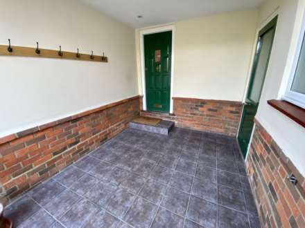 Yew Tree Bottom Road, Epsom, KT17 3NE, Image 2