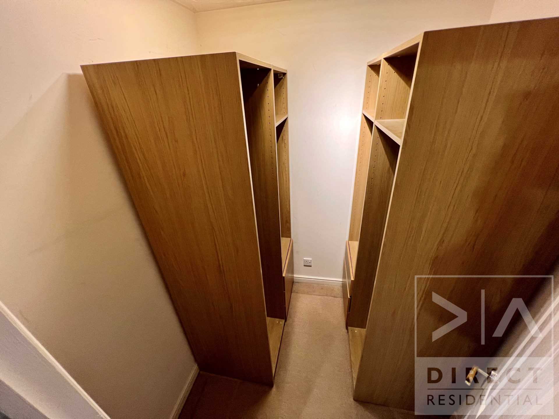 Farriers Road, Epsom, KT17 1NS, Image 11