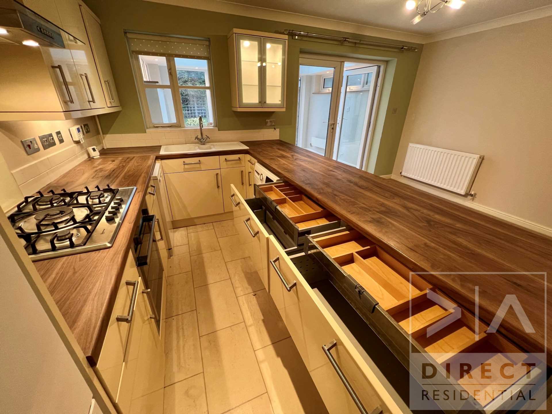 Farriers Road, Epsom, KT17 1NS, Image 6