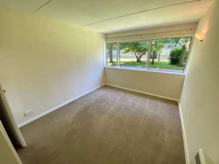 Chichester Court, Chessington Road, Epsom, KT17 1TP, Image 7