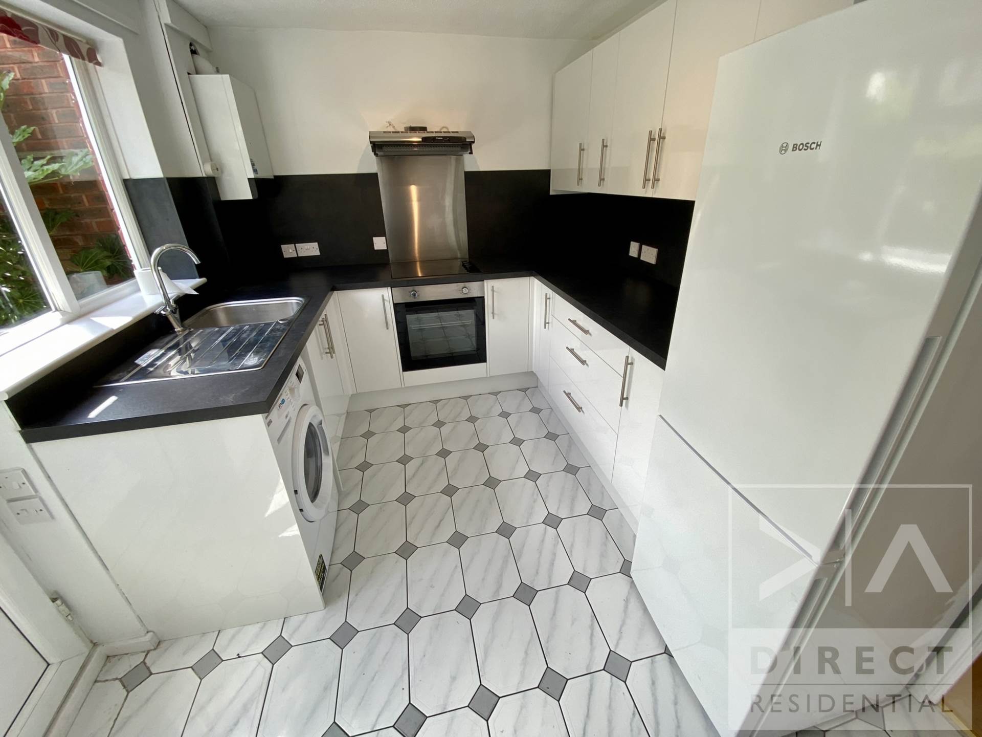 Hawthorne Place, Epsom, KT17 4AA, Image 5