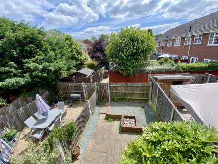 Hawthorne Place, Epsom, KT17 4AA