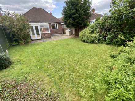Meadow Walk, Epsom, KT19 0AX, Image 14