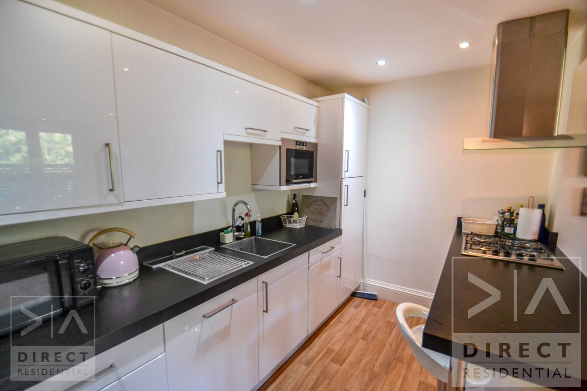 High Street, Epsom KT19 8AH, Image 1