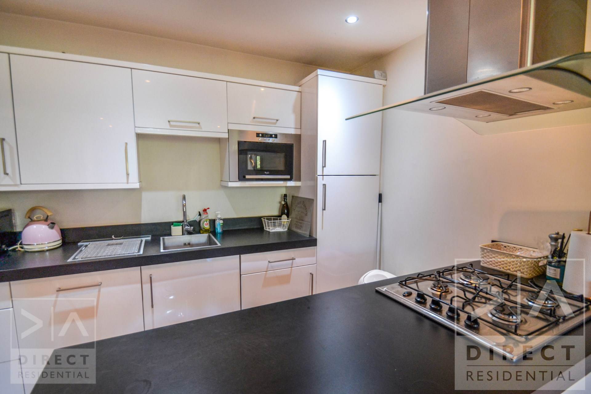 High Street, Epsom KT19 8AH, Image 2