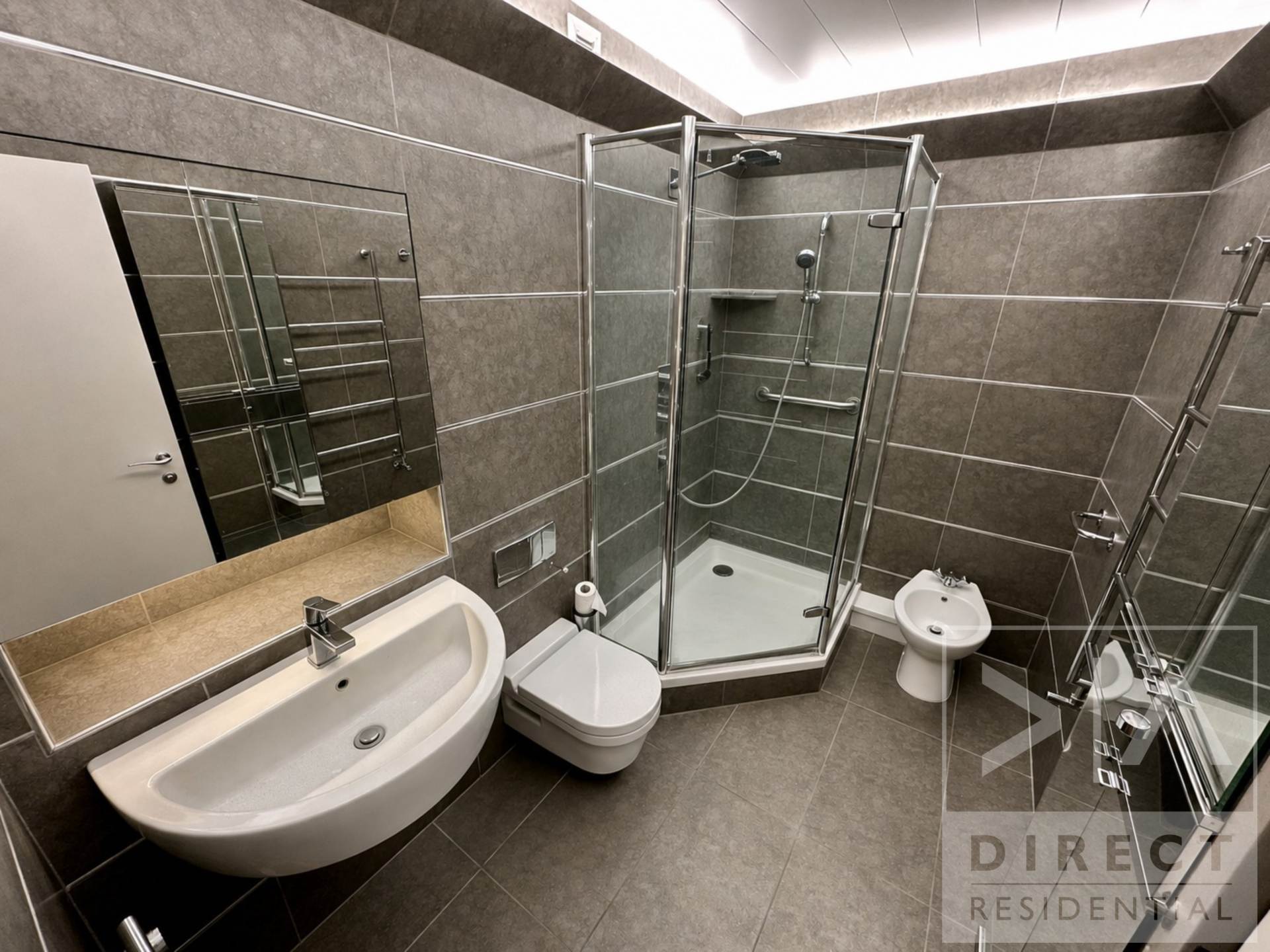 Church Street, Epsom, KT17 4PY, Image 7
