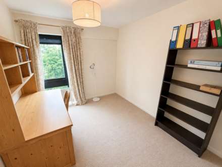 Church Street, Epsom, KT17 4PY, Image 8