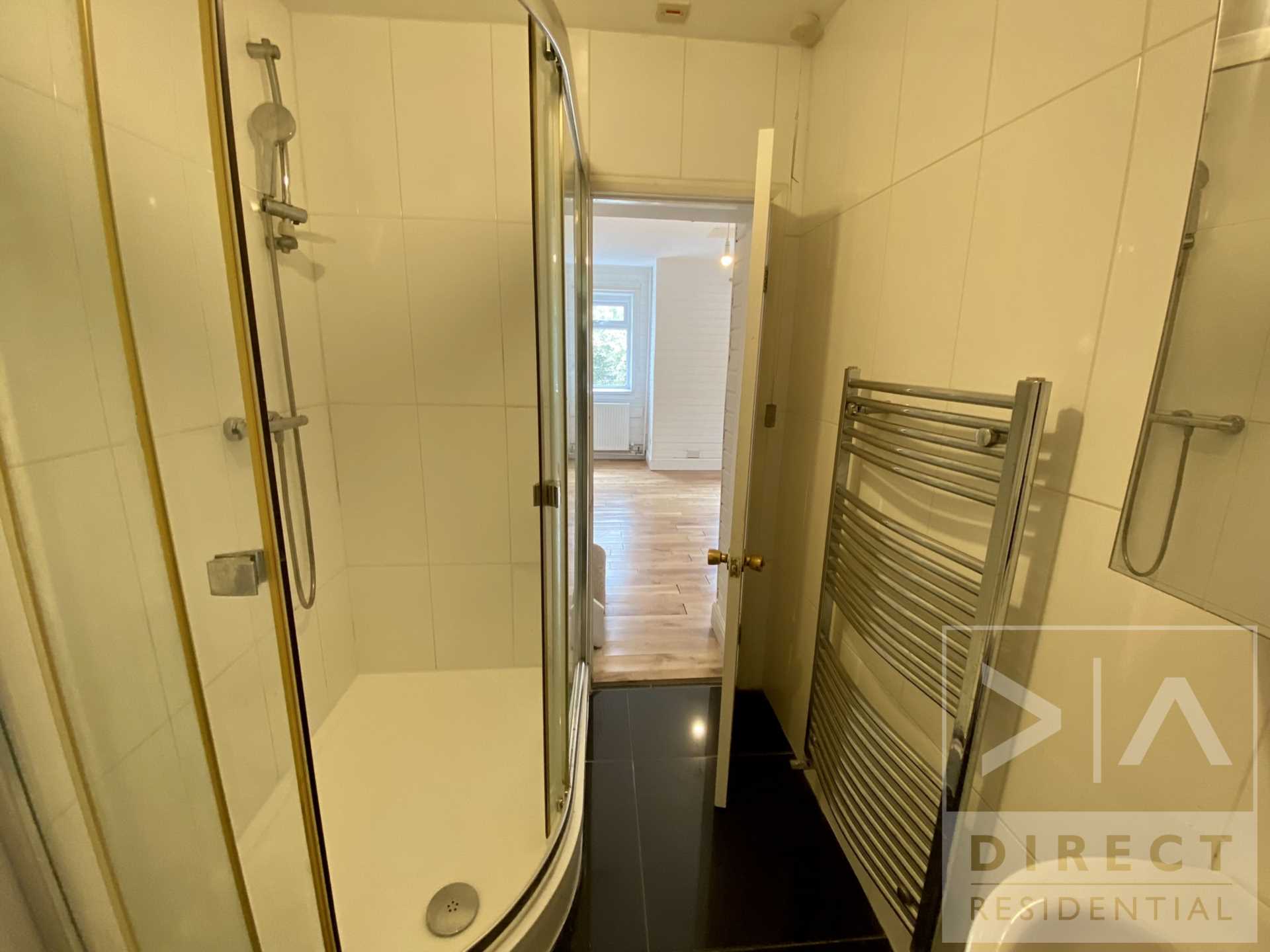 The Parade, Epsom, KT18 5DU, Image 5