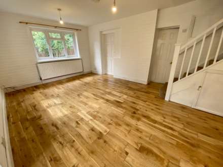 The Parade, Epsom, KT18 5DU