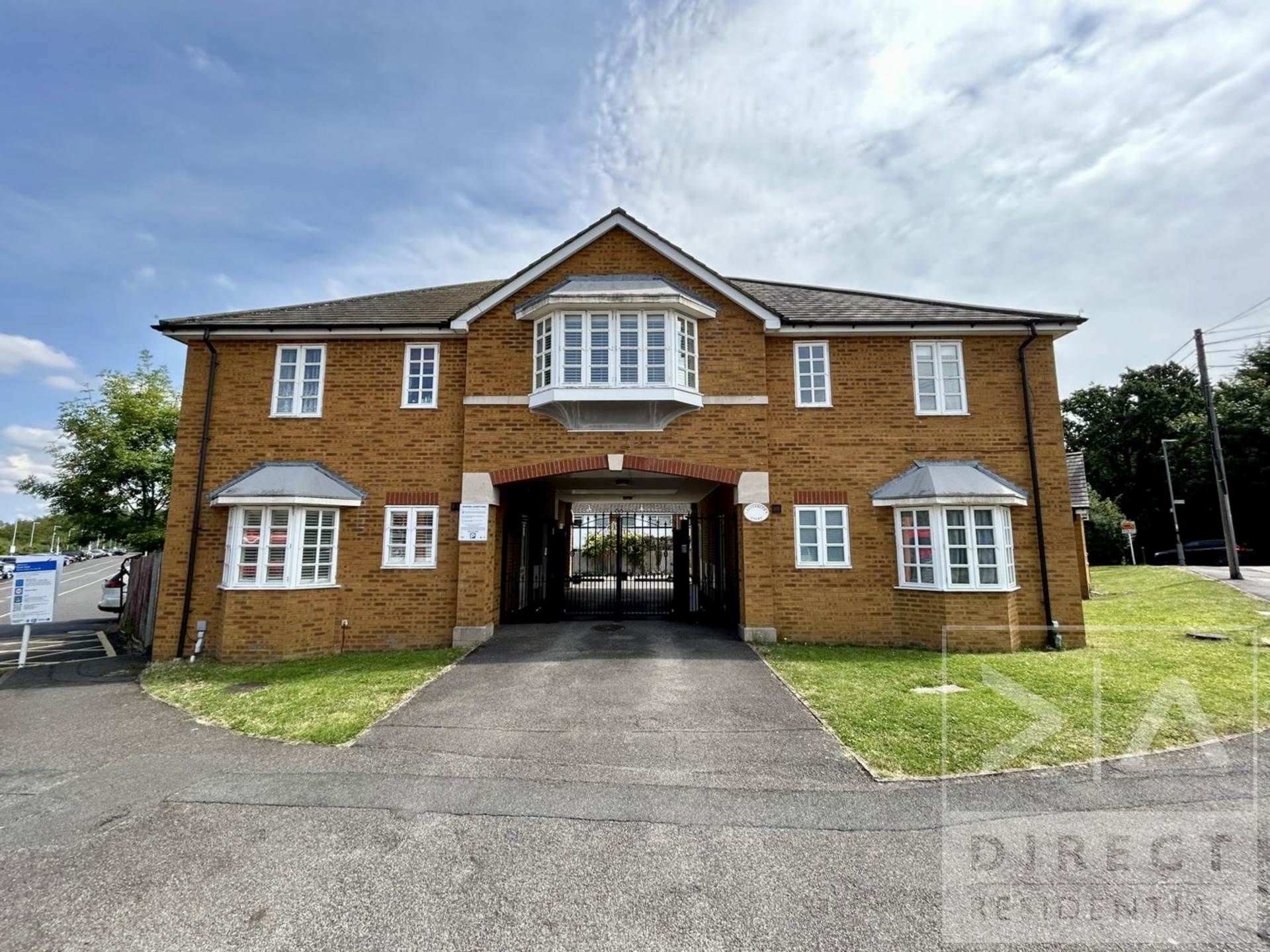 Elizabeth Court, Station Approach, KT17 1DR, Image 1