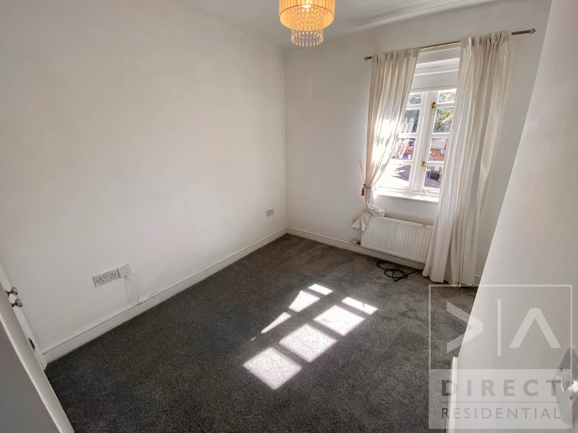Elizabeth Court, Station Approach, KT17 1DR, Image 8