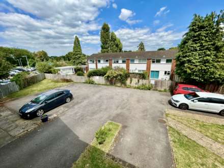 Elizabeth Court, Station Approach, KT17 1DR, Image 11