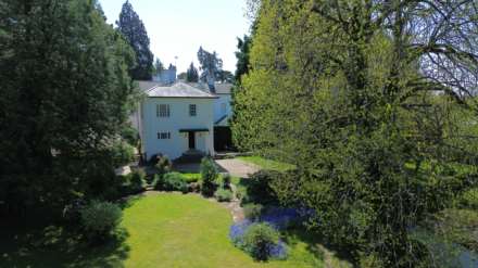 Reeves Rest, High Road, Coulsdon, CR5 3SH, Image 21