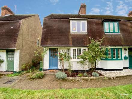 Barn Close, Epsom, KT18 7HQ, Image 1