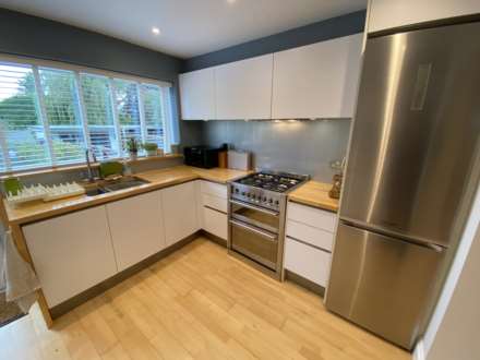 Barn Close, Epsom, KT18 7HQ, Image 4
