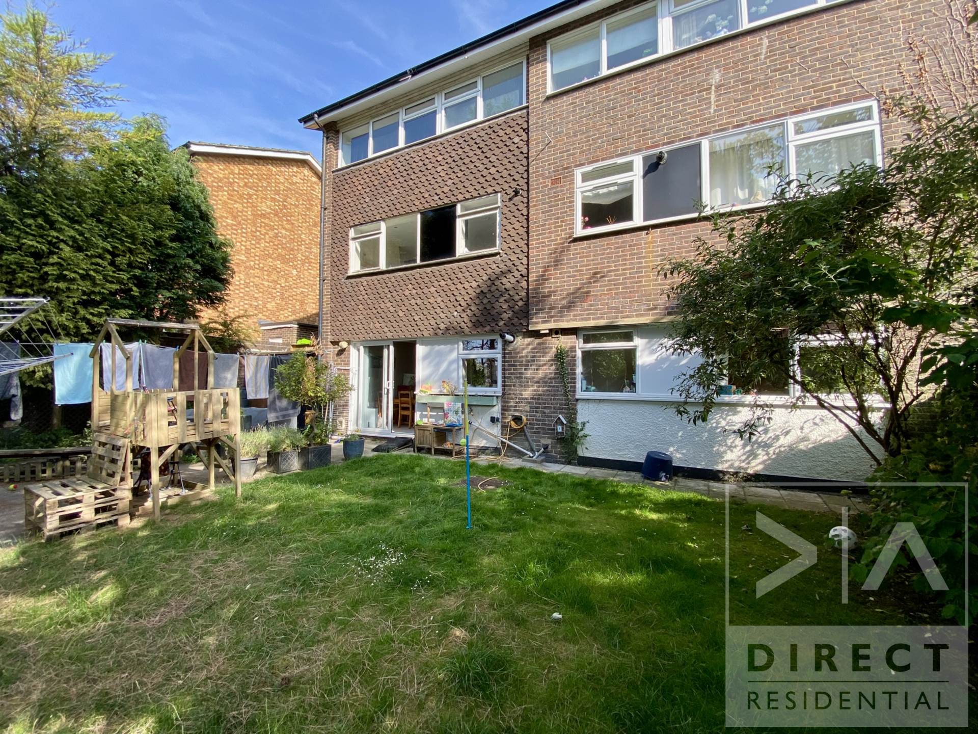 Treemount Court, Epsom, KT17 4DU, Image 10
