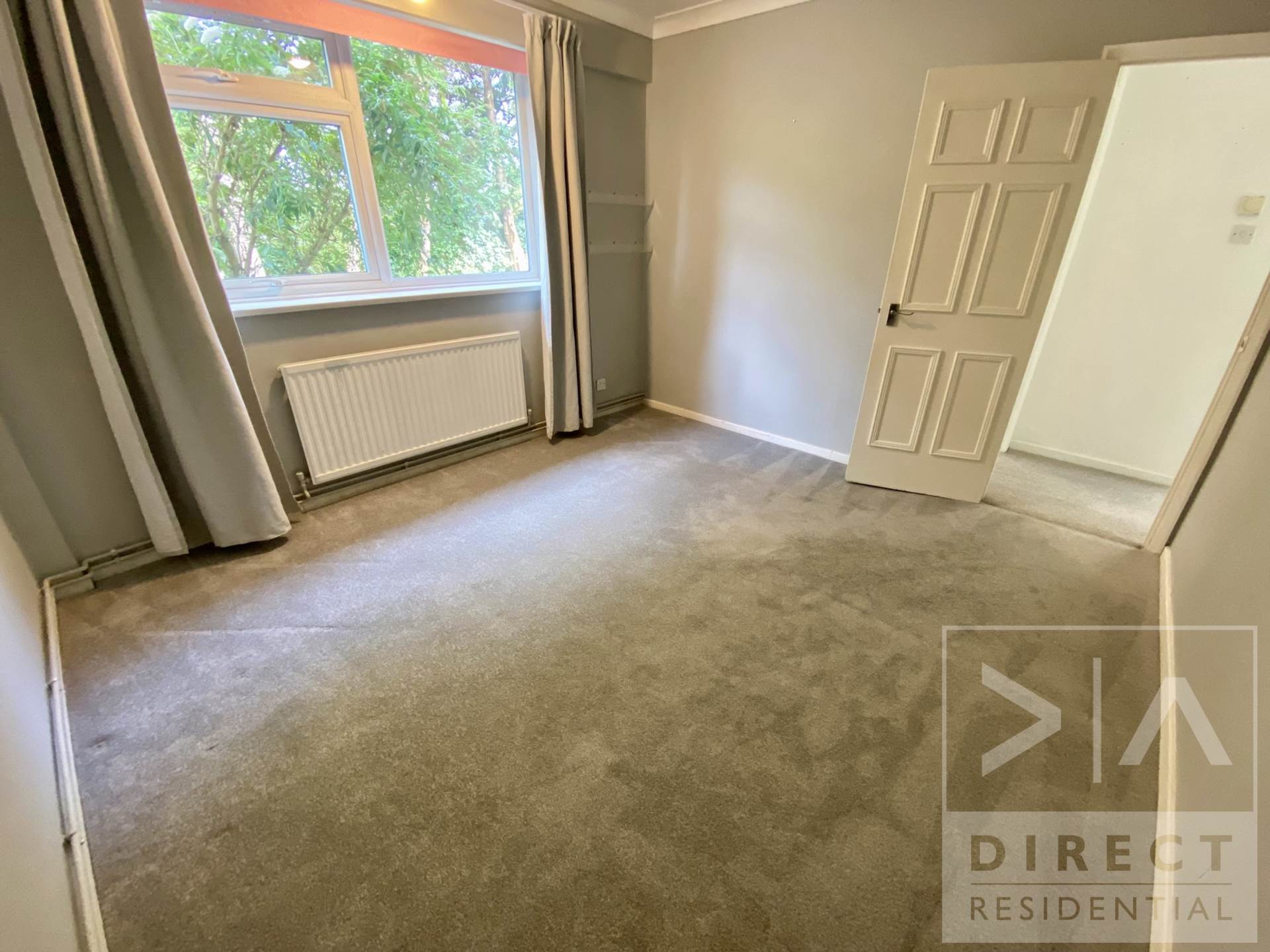 Treemount Court, Epsom, KT17 4DU, Image 12