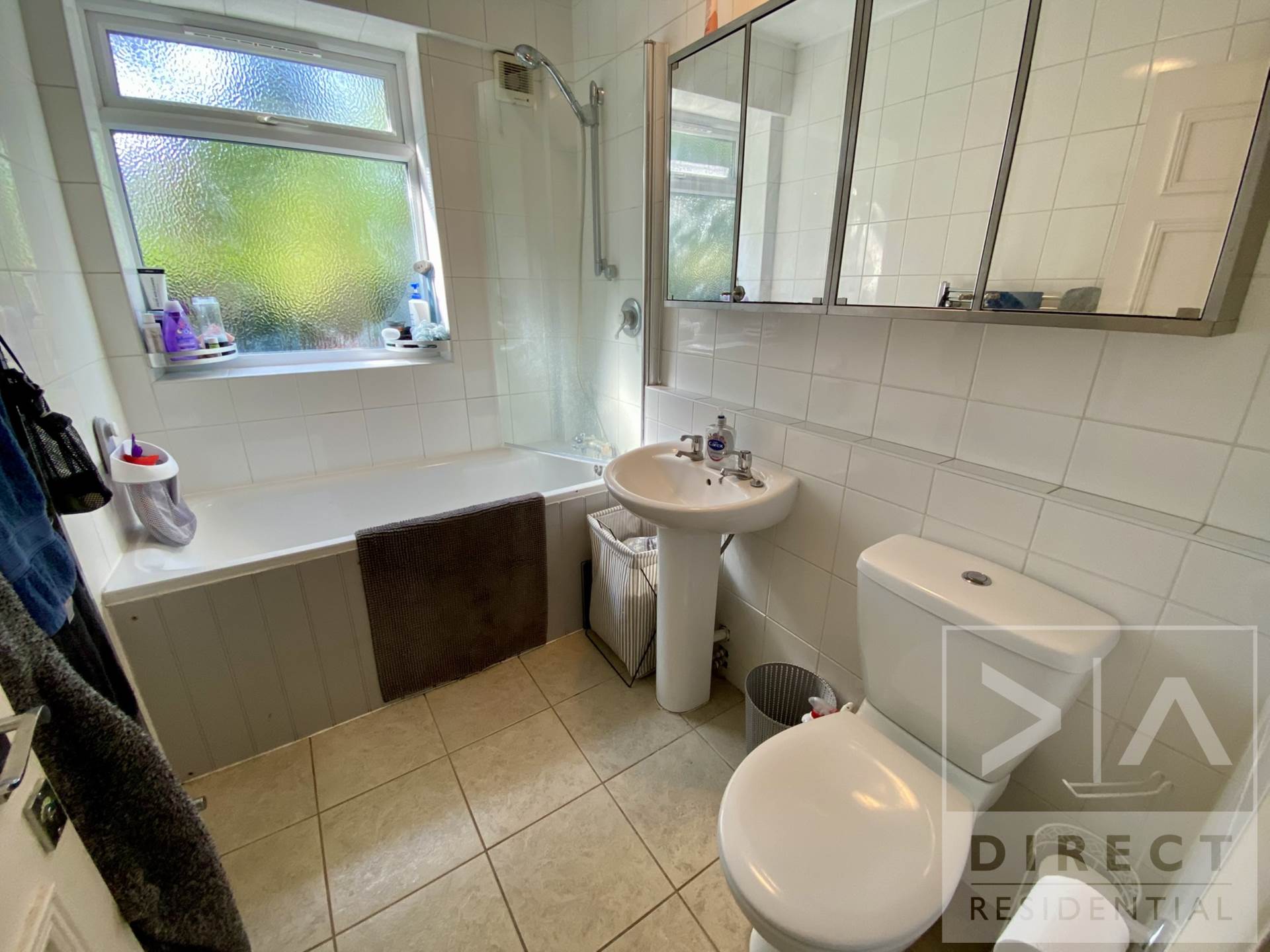 Treemount Court, Epsom, KT17 4DU, Image 6