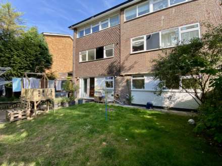 Treemount Court, Epsom, KT17 4DU, Image 10