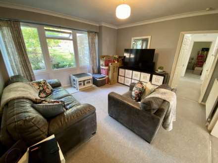Treemount Court, Epsom, KT17 4DU, Image 2