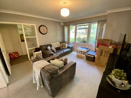 Treemount Court, Epsom, KT17 4DU, Image 3