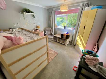 Treemount Court, Epsom, KT17 4DU, Image 8