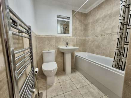 Cheam Road, Ewell, KT17 1QX, Image 6