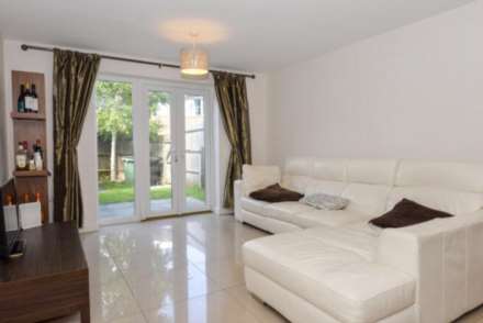 Cuddington Avenue, Worcester Park, KT4 7DB, Image 4