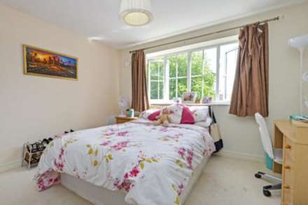 Cuddington Avenue, Worcester Park, KT4 7DB, Image 7